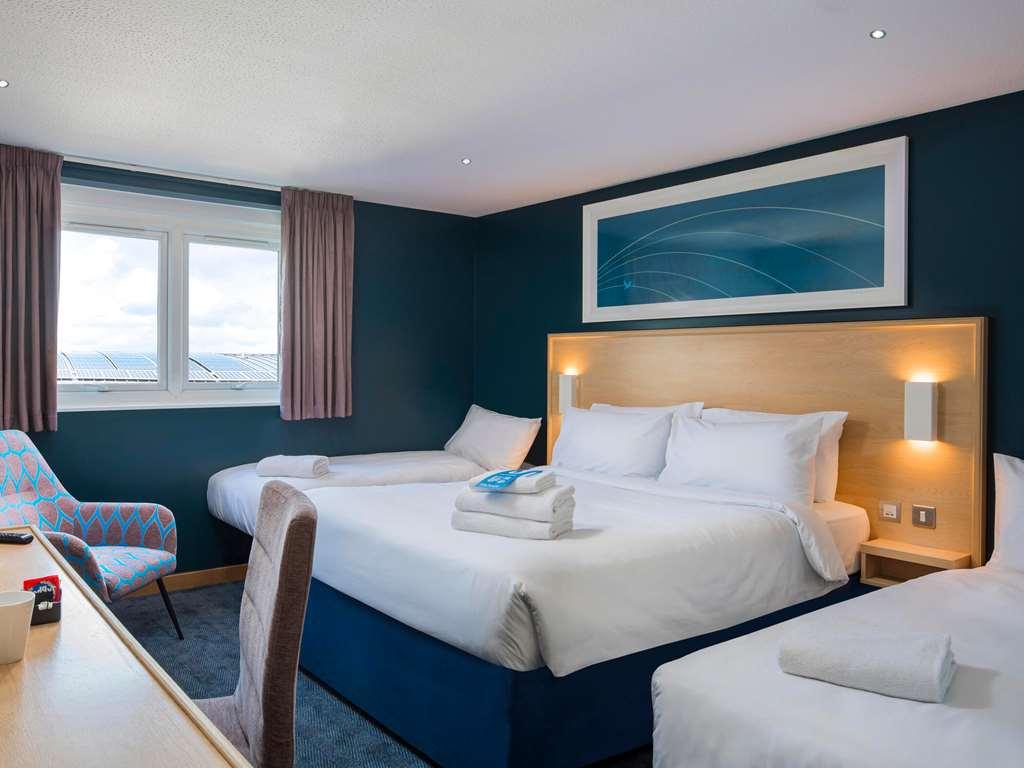 Travelodge Aberdeen Airport Quarto foto